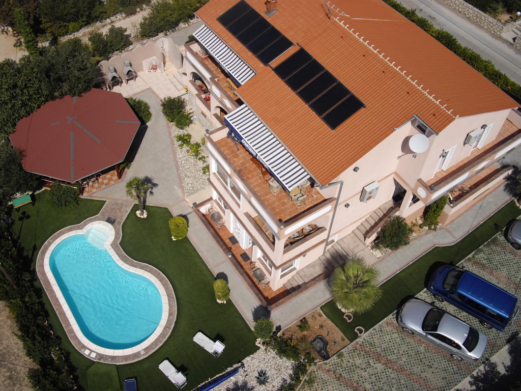 Apartments Stengl Barbat na Rabu Экстерьер фото