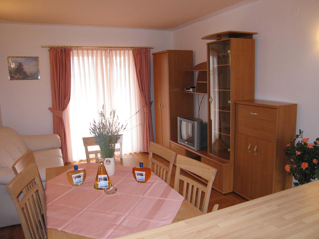Apartments Stengl Barbat na Rabu Экстерьер фото
